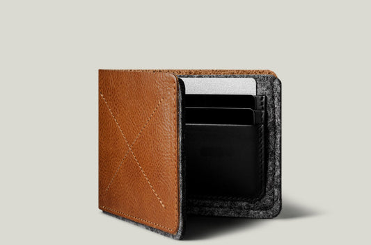 Bi-Fold Wallet Tan Leather / Gray Felt