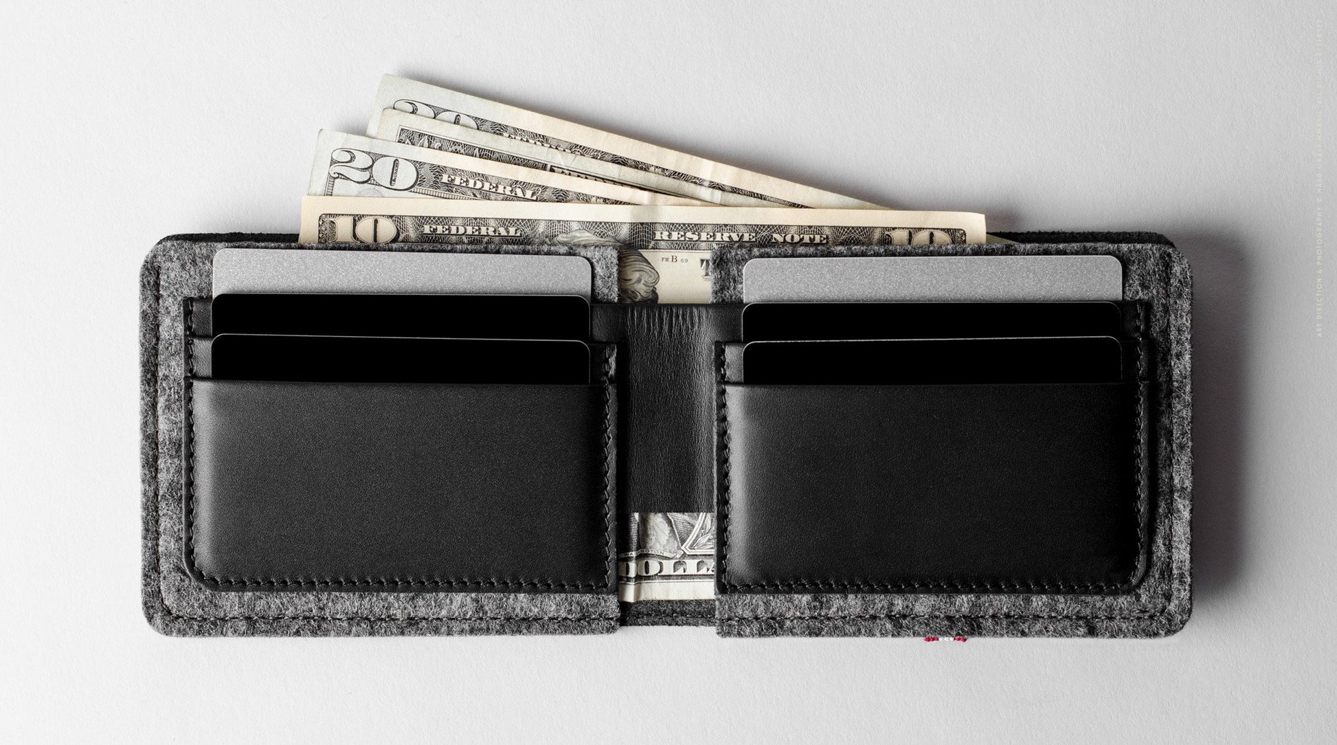 Bi-Fold Wallet Tan Leather / Gray Felt