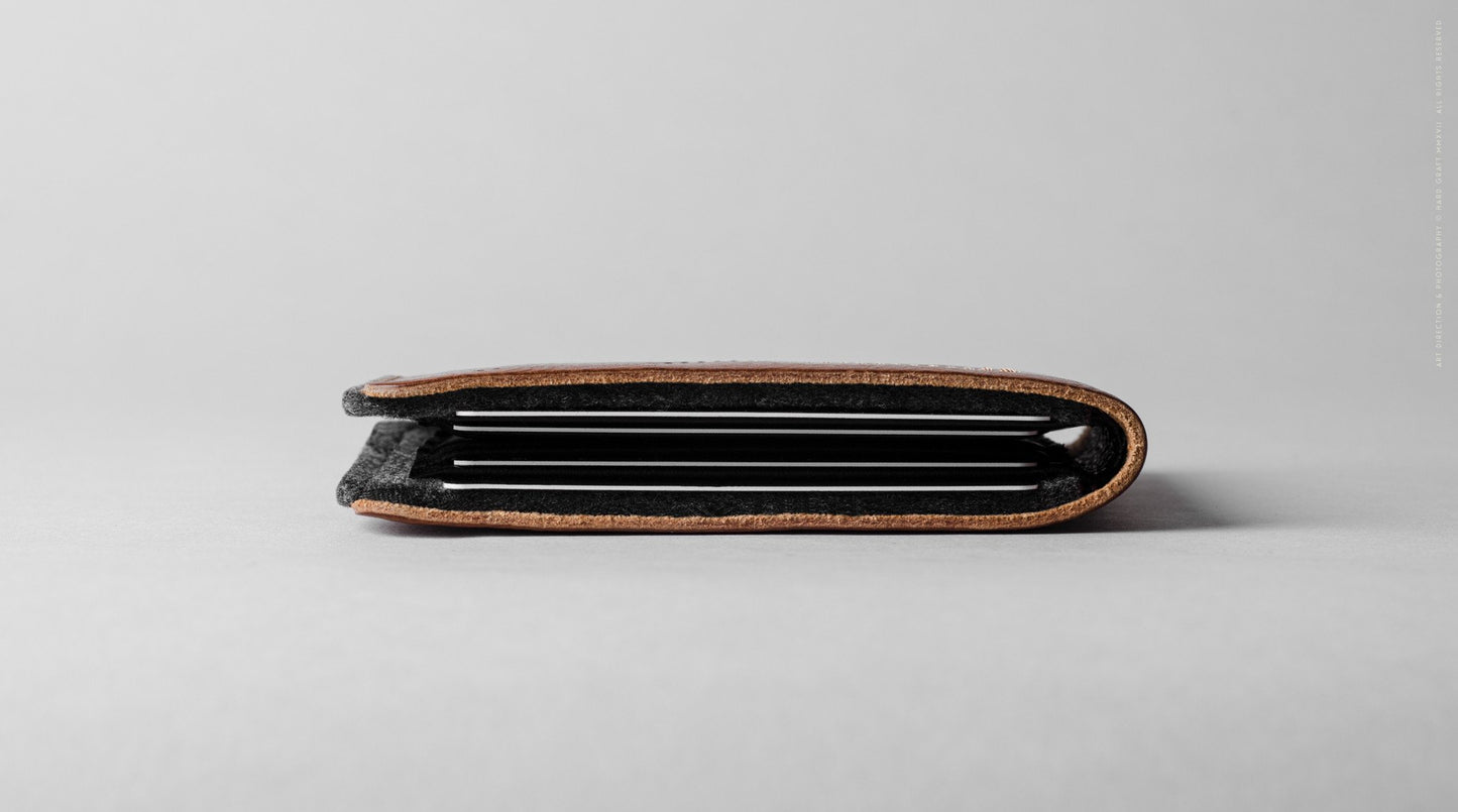 Bi-Fold Wallet Tan Leather / Gray Felt